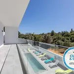 Willa Luxury 47 *