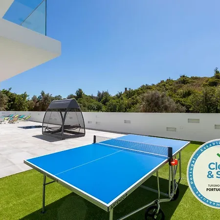 Luxury 47 アルブフェイラ