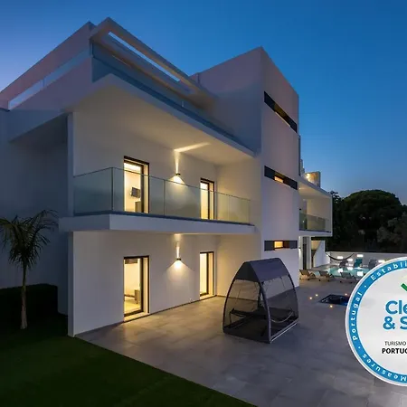 Luxury 47 אלבופיירה