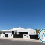 Luxury 47 * אלבופיירה